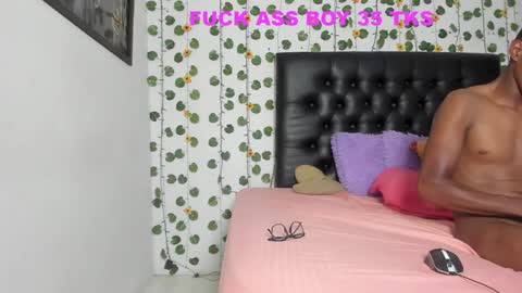 Snapshot of gaticasexi99 chatting on 12/29/24, 07:32 gaticasexi99 online show from 12/29/24, 07:32