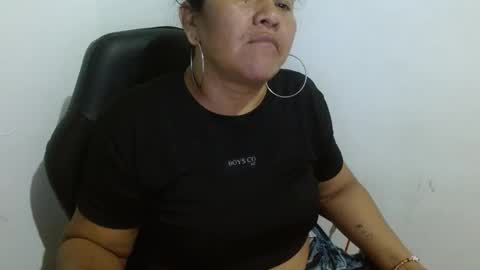 katia online show from 02/04/25, 01:23