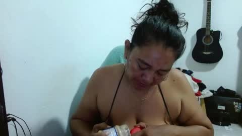 Snapshot of gatika_sexy chatting on 05/17/26, 03:08 katia online show from 05/17/26, 03:08