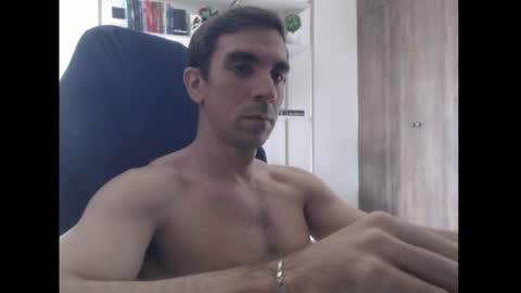 Snapshot of gatosarado23 chatting on 12/08/24, 01:25 gatosarado23 online show from 12/08/24, 01:25