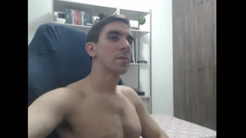 gatosarado23 online show from 12/10/24, 11:40