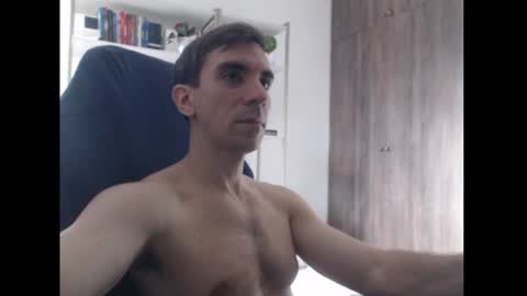 gatosarado23 online show from 12/12/24, 09:40