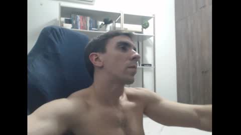 Snapshot of gatosarado23 chatting on 12/14/24, 05:40 gatosarado23 online show from 12/14/24, 05:40