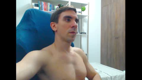 Snapshot of gatosarado23 chatting on 12/27/24, 03:20 gatosarado23 online show from 12/27/24, 03:20