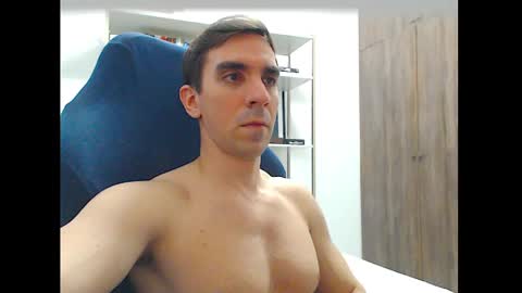 Snapshot of gatosarado23 chatting on 11/03/25, 02:57 gatosarado23 online show from 11/03/25, 02:57