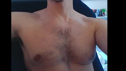 gatosarado23 online show from 05/05/26, 05:54