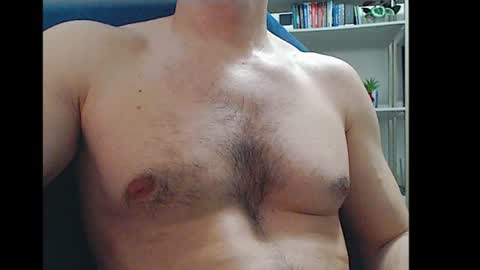 gatosarado23 online show from 07/10/26, 07:45