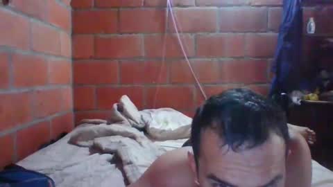 Snapshot of gattitosexy_95 chatting on 12/11/24, 06:20 gattitosexy_95 online show from 12/11/24, 06:20