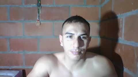 gattitosexy_95 online show from 12/17/25, 06:36