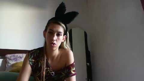 Monique online show from 01/03/25, 08:11