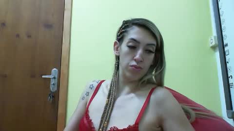 Monique online show from 01/06/25, 09:43