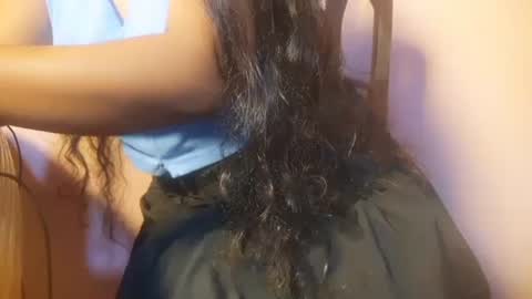 Snapshot of gauri22 chatting on 10/15/25, 03:23 gauri22 online show from 10/15/25, 03:23