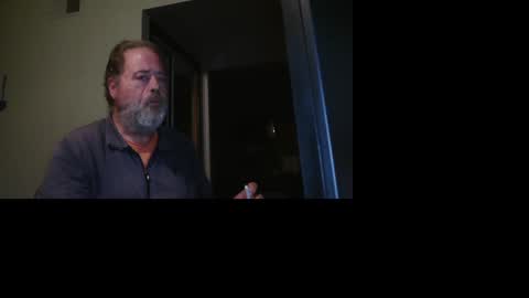 gavineverett3 online show from 10/17/25, 06:16