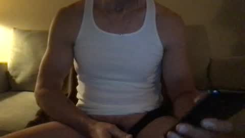 Snapshot of gaybottomboy111 chatting on 11/16/25, 01:06 gaybottomboy111 online show from 11/16/25, 01:06