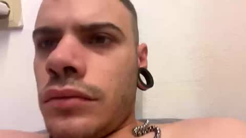 Snapshot of gayboyx1312 chatting on 11/03/25, 03:57 gayboyx1312 online show from 11/03/25, 03:57