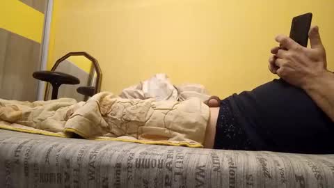 Snapshot of gazdadoka chatting on 02/14/25, 04:37 gazdadjoka online show from 02/14/25, 04:37