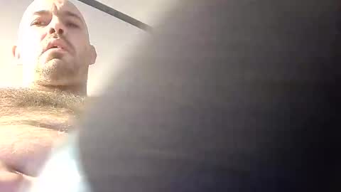 Snapshot of gazg1984 chatting on 01/16/25, 02:09 gazg1984 online show from 01/16/25, 02:09