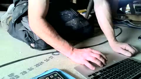 Snapshot of gazjones231 chatting on 10/17/25, 11:46 gazjones231 online show from 10/17/25, 11:46