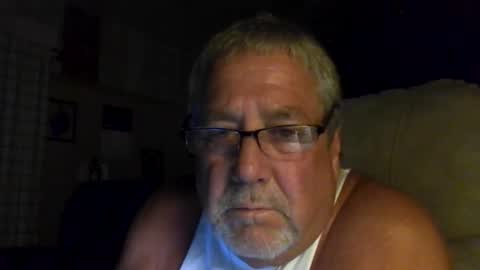 Snapshot of gcrook1961 chatting on 06/03/26, 04:59 itsacrook22 online show from 06/03/26, 04:59