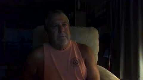 Snapshot of gcrook1961 chatting on 06/07/26, 06:39 itsacrook22 online show from 06/07/26, 06:39