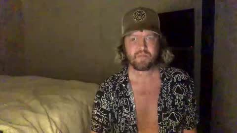 Snapshot of gcsurfer81 chatting on 09/28/25, 08:20 gcsurfer81 online show from 09/28/25, 08:20