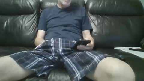Snapshot of geeezer64 chatting on 06/01/26, 02:57 geeezer64 online show from 06/01/26, 02:57