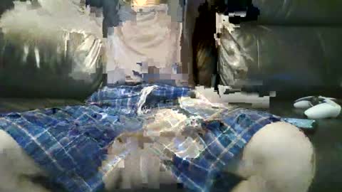 Snapshot of geeezer64 chatting on 06/12/26, 11:25 geeezer64 online show from 06/12/26, 11:25