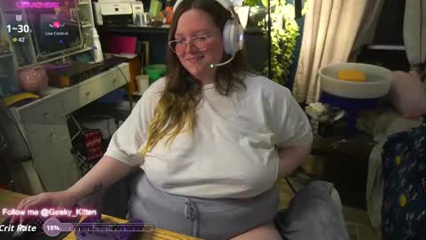 Geeky Kitten Leina -  online show from 09/25/25, 07:12