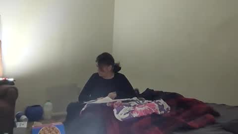 Snapshot of geeznutsizonyrchyn chatting on 11/01/25, 02:57 Geeznutsizonyrchyn online show from 11/01/25, 02:57