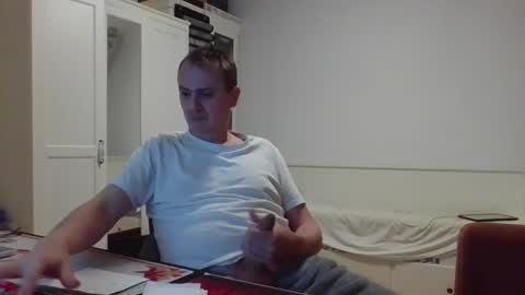 jasper online show from 12/21/25, 08:49