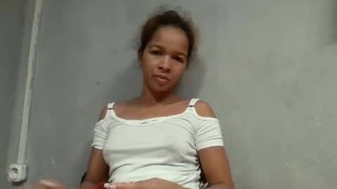 Snapshot of gelmene chatting on 05/25/26, 03:23 gelmene online show from 05/25/26, 03:23