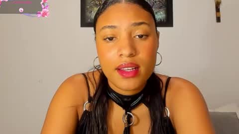 Snapshot of gema_garcia10 chatting on 12/20/24, 01:58 gema online show from 12/20/24, 01:58