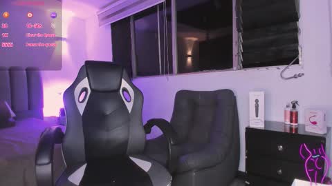 Gemma online show from 11/30/25, 11:53