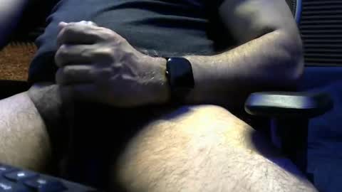 Snapshot of gemcart1973 chatting on 12/11/24, 08:50 gemcart1973 online show from 12/11/24, 08:50