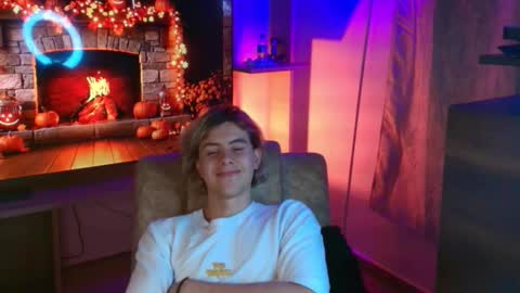 Gem Dominus online show from 10/29/25, 02:03