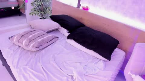 geminis muentes online show from 01/12/25, 06:28