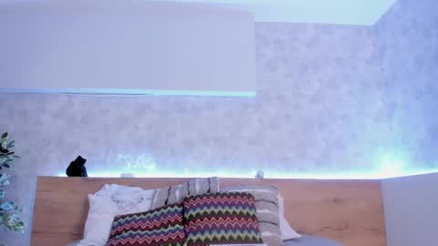 geminis muentes online show from 03/08/25, 03:39