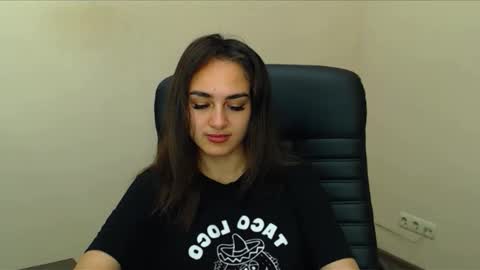 Snapshot of gemma_arterton chatting on 09/17/25, 05:53 Gemma online show from 09/17/25, 05:53