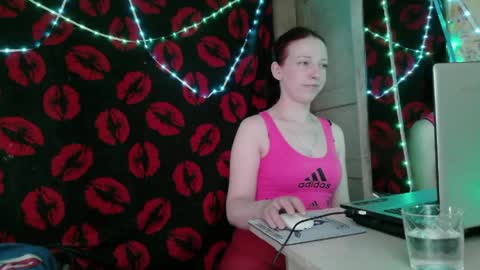 gemma_exotic online show from 05/04/26, 09:49