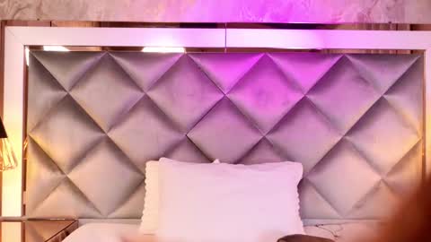 Snapshot of gemma_sm chatting on 10/15/25, 03:17 Maria online show from 10/15/25, 03:17