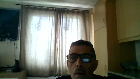 Snapshot of gen3841 chatting on 06/15/26, 01:57 Gen online show from 06/15/26, 01:57