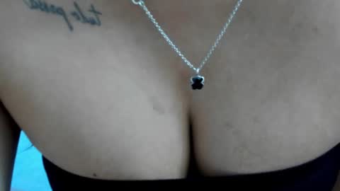 Snapshot of genesis_03_ chatting on 11/26/25, 04:08 genesis_03_ online show from 11/26/25, 04:08