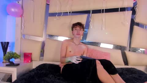 Genesis online show from 11/14/25, 05:39