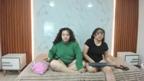 genesis_y_moon online show from 07/28/26, 11:28
