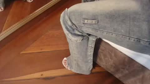  Genessis and David  online show from 09/22/25, 04:03