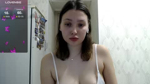 genev__ievee online show from 05/04/26, 06:26