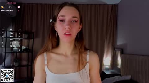 Amely  online show from 11/26/25, 04:13