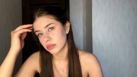 Megan online show from 05/27/26, 04:48