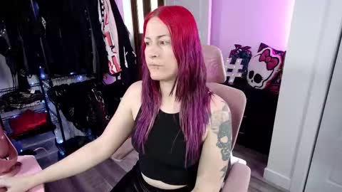 Genny Rock   and  online show from 12/13/25, 07:53