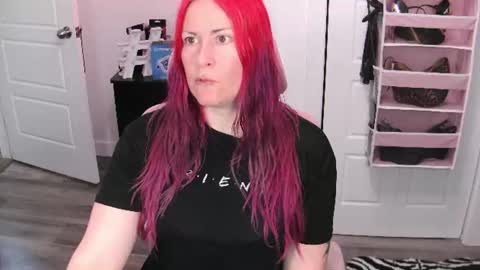 Genny Rock   and  online show from 06/17/26, 02:18